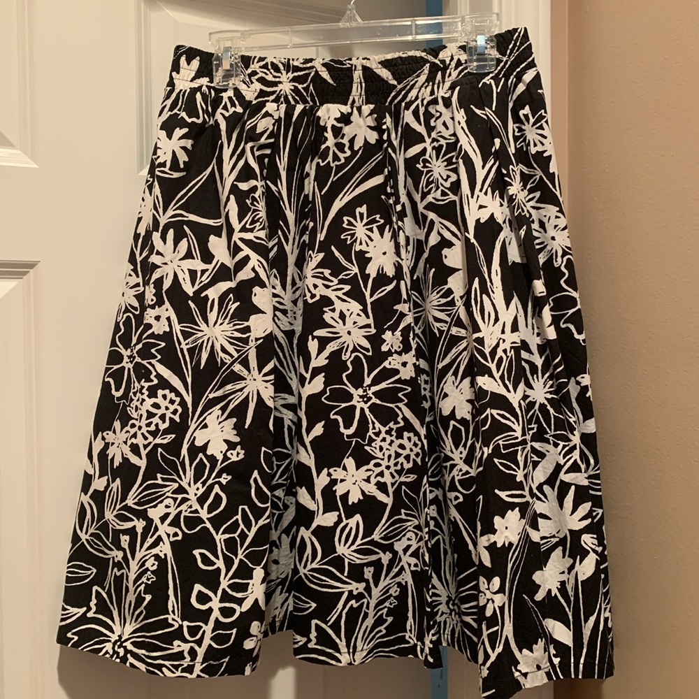 Cynthia Rowley A-Line Black & White Skirt - Like New!